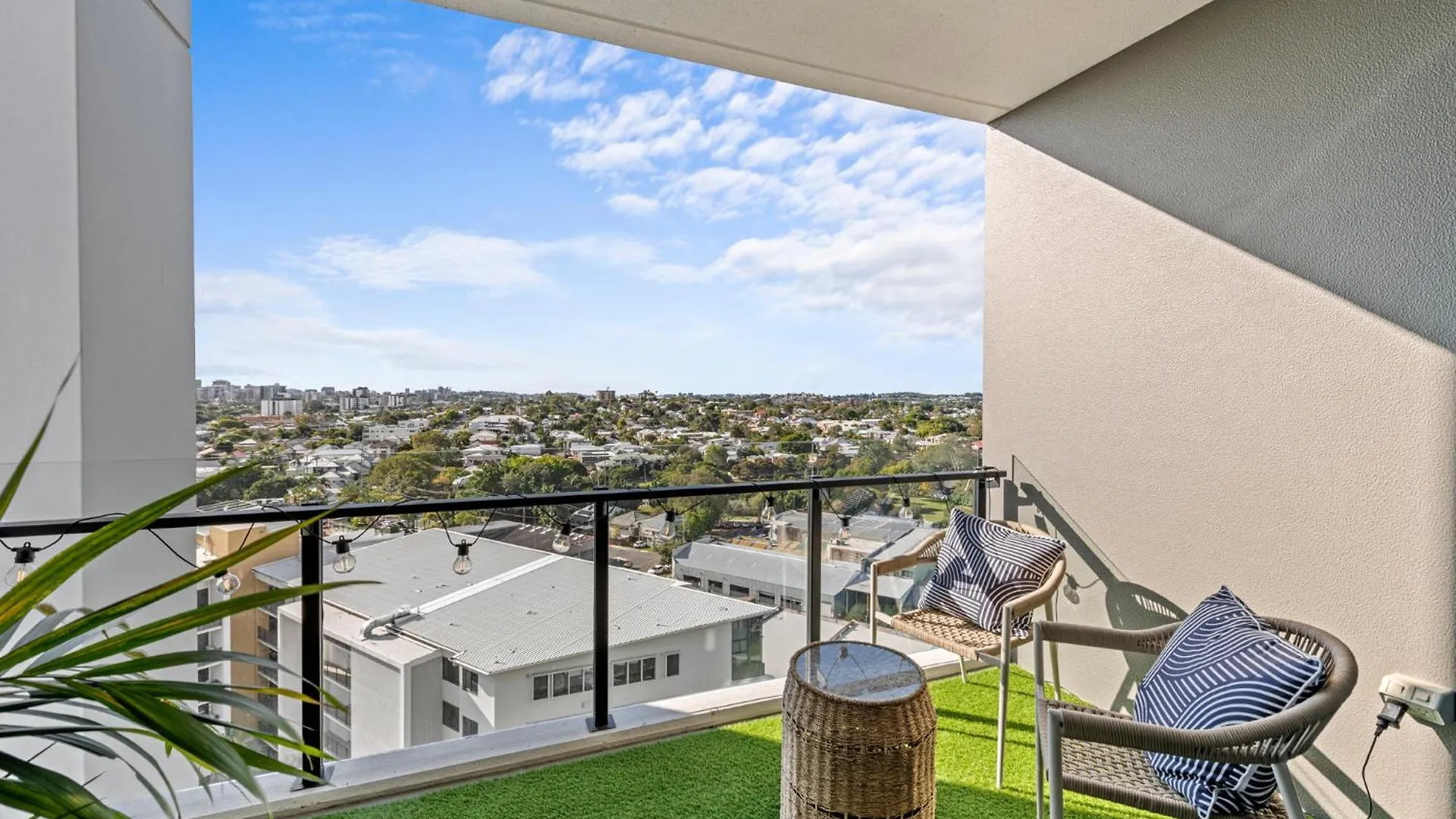 South City Square Apartments Woolloongabba Brisbane